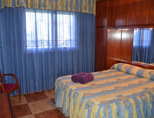 Dormitorio cama doble I